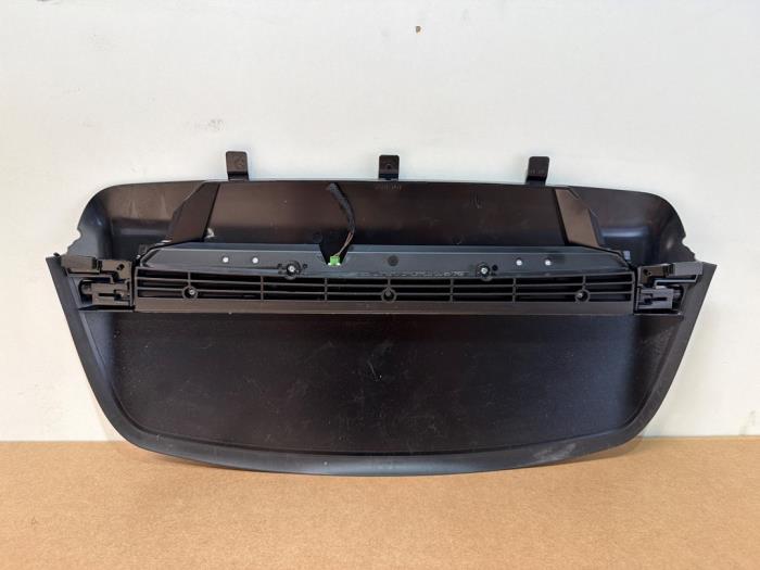Extra Remlicht midden Mercedes EQB
