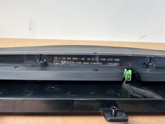 Extra Remlicht midden Mercedes EQB