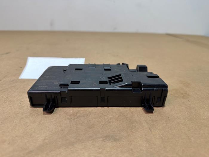 Draadloze oplader Mercedes EQB