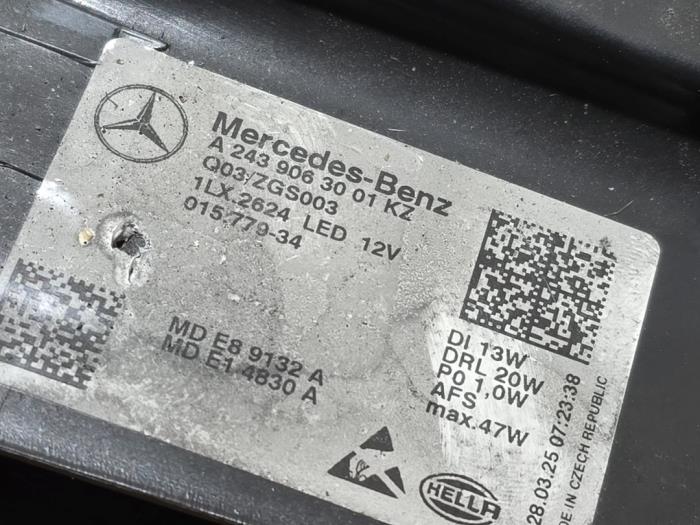 Faro derecha Mercedes EQB
