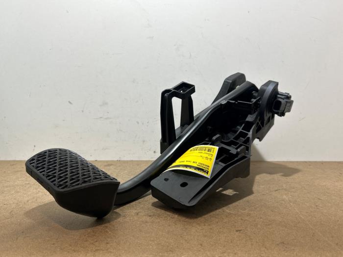 Pedal de freno Mercedes EQB