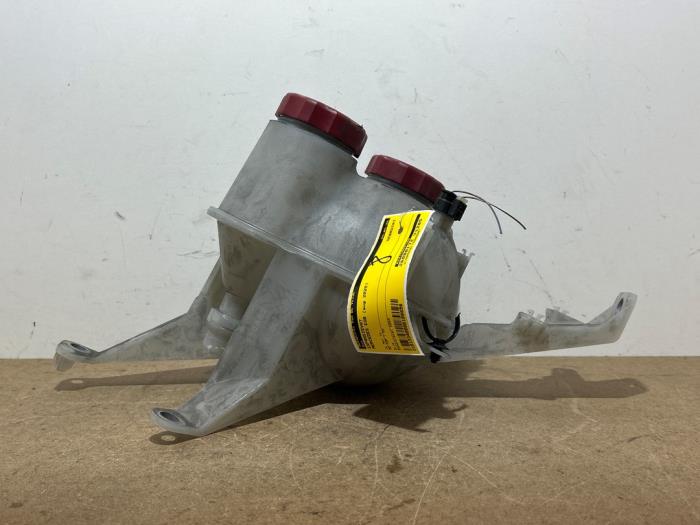 Expansion vessel Mercedes EQB