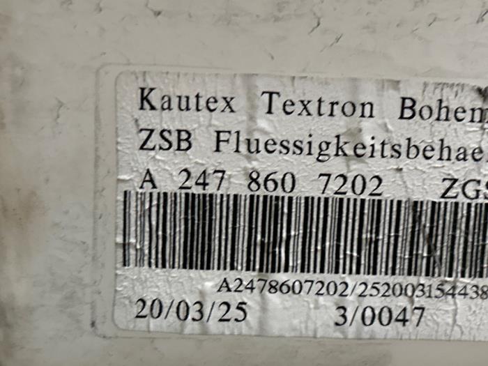Front windscreen washer reservoir Mercedes EQB