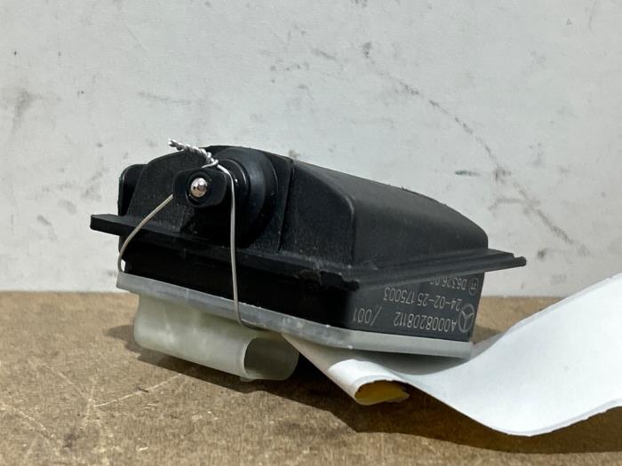 Motor de bloqueo de la tapa del depósito de combustible Mercedes EQB