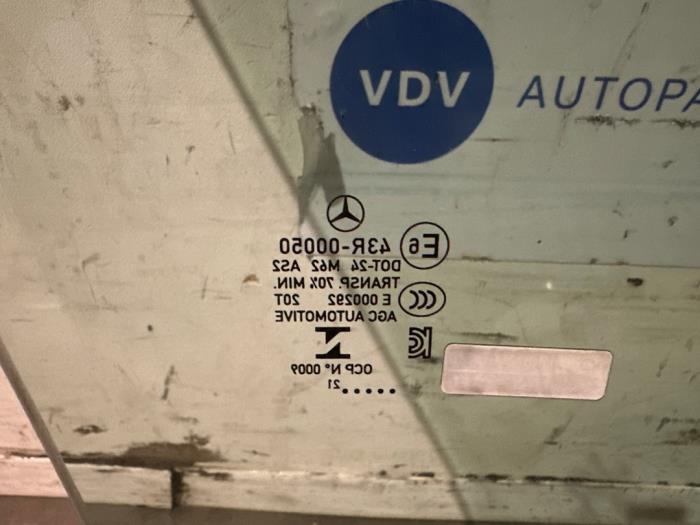 Door window 4-door, front left Mercedes C-Klasse