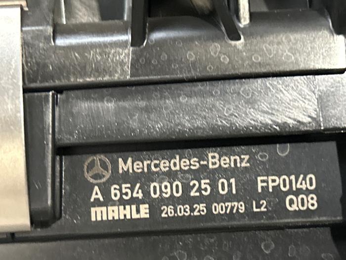 Boîtier filtre à air Mercedes CLE-Klasse