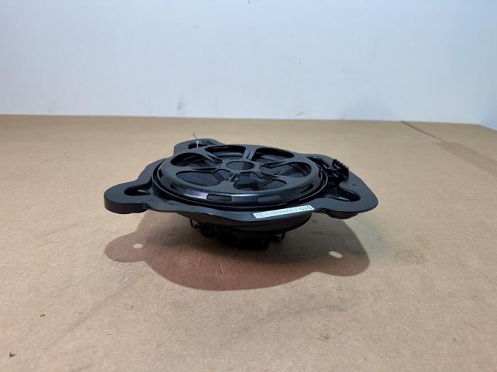 Subwoofer Mercedes CLE-Klasse