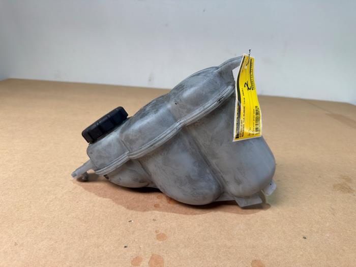 Expansion vessel Mercedes CLE-Klasse
