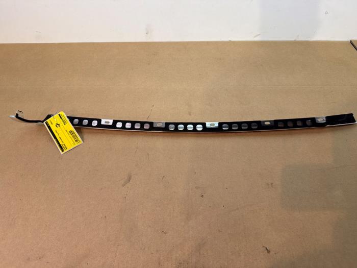 Embellecedor Mercedes CLE-Klasse