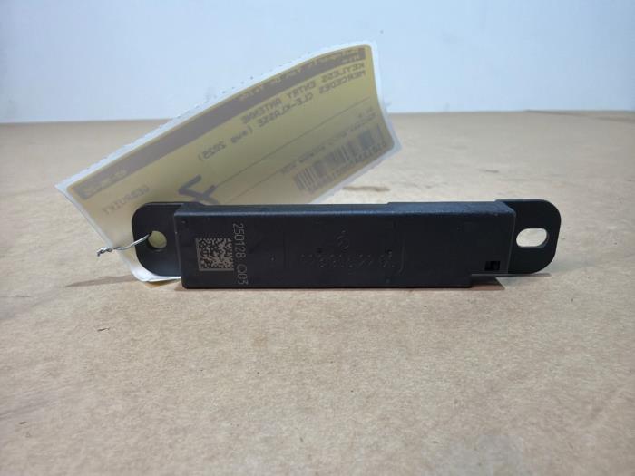 Keyless entry antenna Mercedes CLE-Klasse
