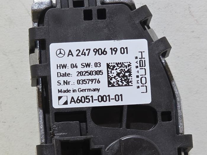 Heater resistor Mercedes EQB