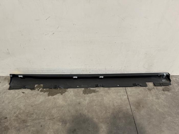 Schwelle links Mercedes CLA