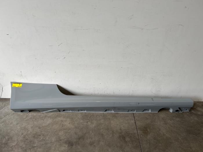 Sill, right Mercedes CLE-Klasse