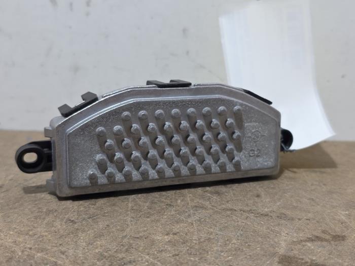Resistencia de calefactor Mercedes EQB
