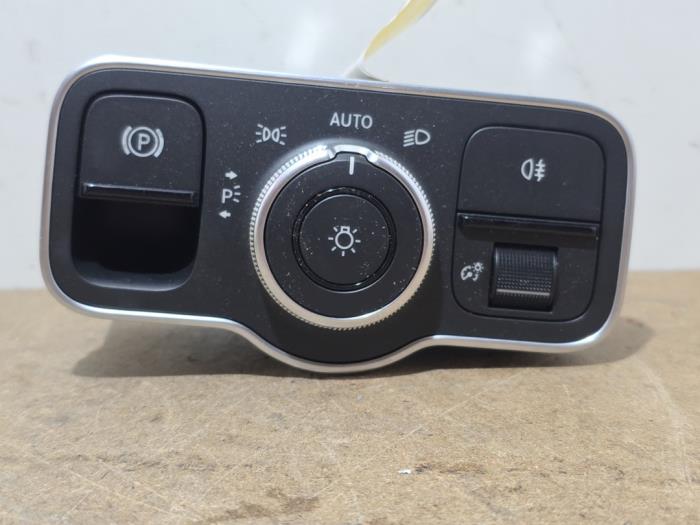 Left airbag (steering wheel) Mercedes EQB