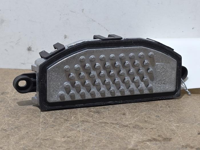 Resistencia de calefactor Mercedes EQB