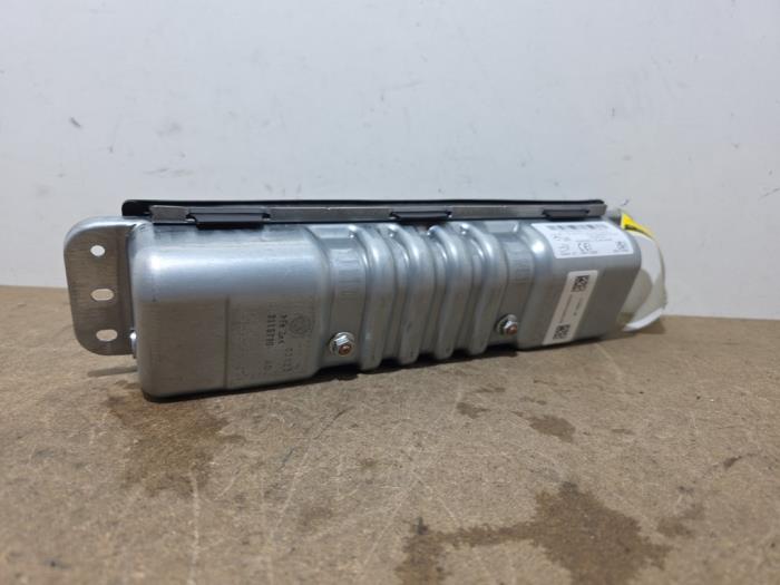 Knie airbag Mercedes EQB
