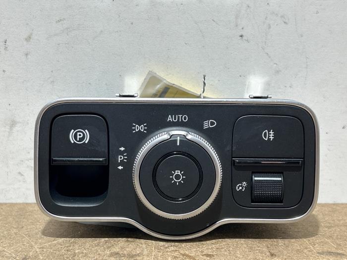 Interruptor de luz Mercedes CLA