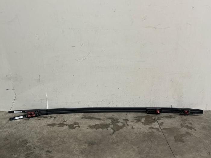 Dakdrager set Mercedes EQB