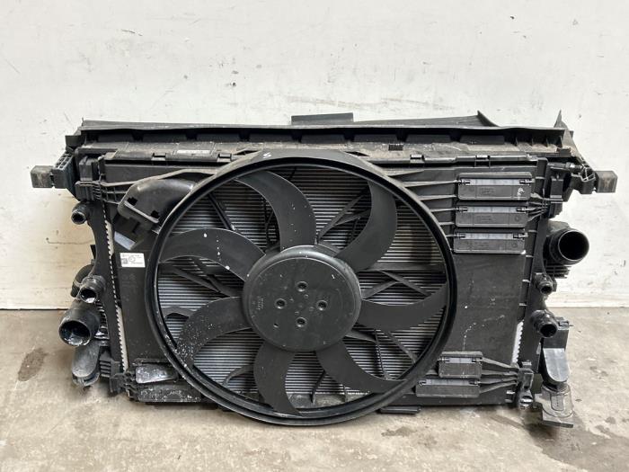Juego de refrigerador Mercedes CLA