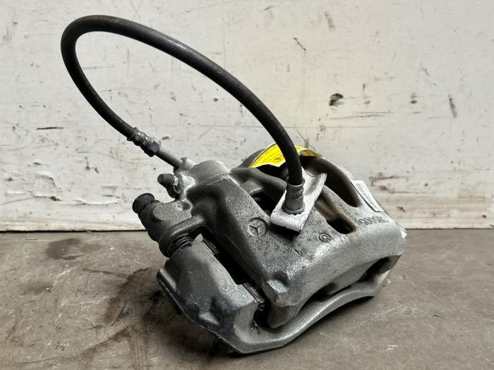 Remklauw (Tang) links-voor Mercedes Sprinter