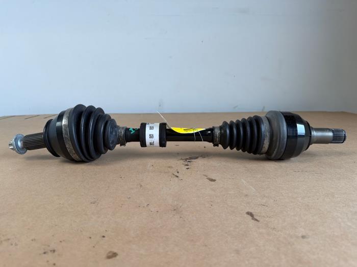 Arbre de transmission avant gauche Mercedes CLA