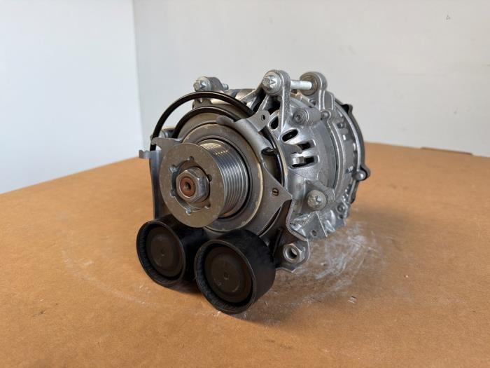 Dynamo Mercedes CLA