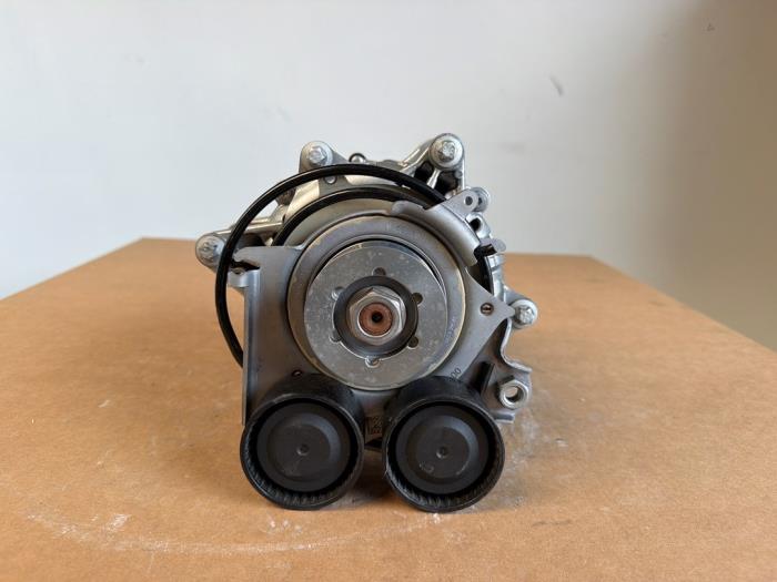 Dynamo Mercedes CLA