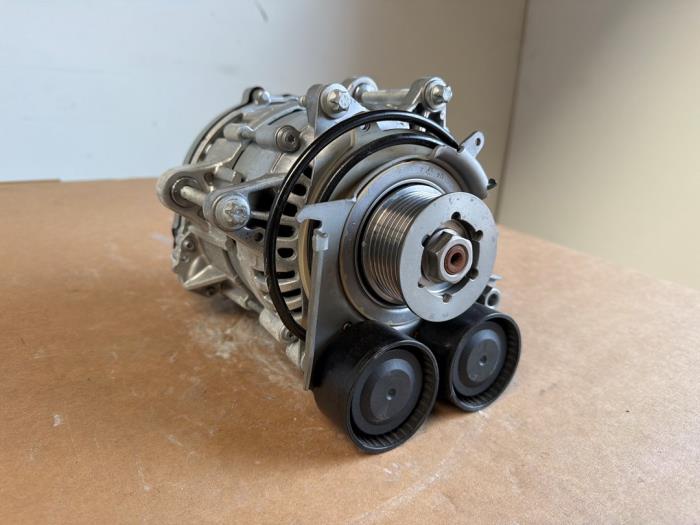 Dynamo Mercedes CLA