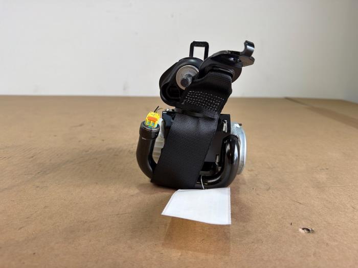 Rear seatbelt, left Mercedes EQB