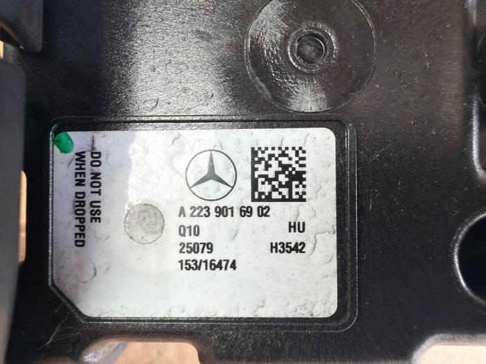 Radio versterker Mercedes EQB