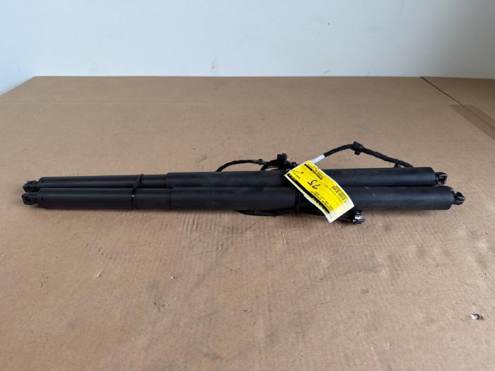 Set of tailgate gas struts Mercedes EQB