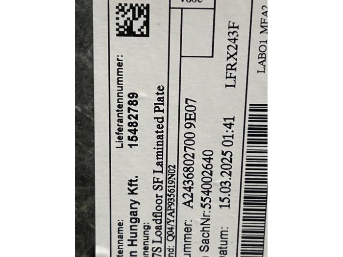 Parcel shelf Mercedes EQB