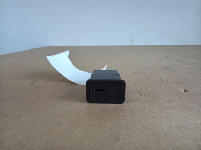 AUX / USB-Anschluss Mercedes Sprinter