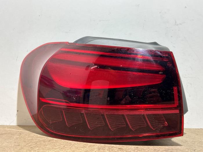 Feu arrière gauche Mercedes GLA