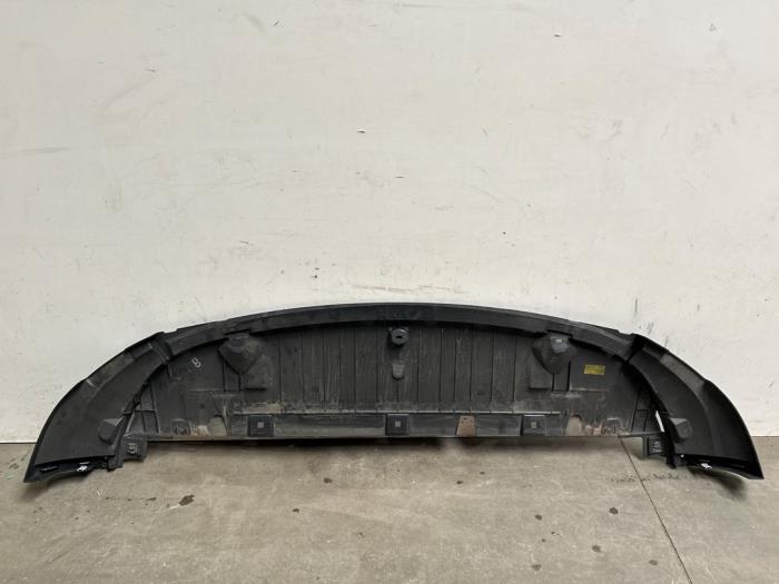 Beschermplaat bodem Mercedes EQB