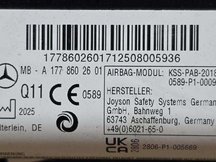 Right airbag (dashboard) Mercedes CLA