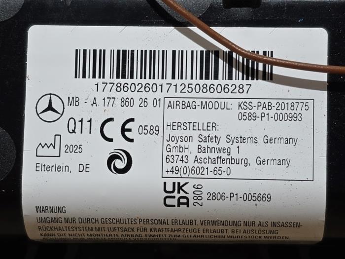 Right airbag (dashboard) Mercedes CLA