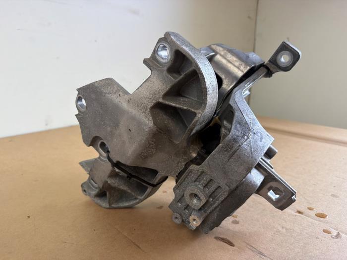Support moteur Mercedes CLA
