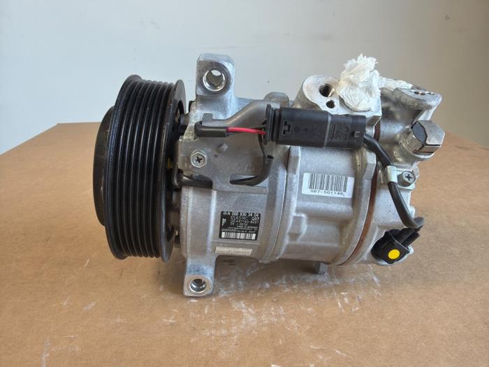 Pompe clim Mercedes CLA