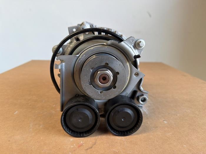 Dynamo Mercedes CLA