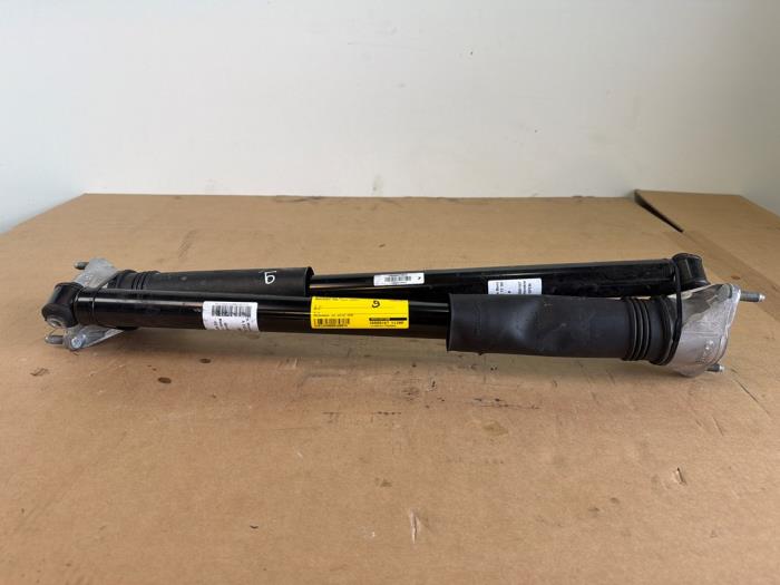 Shock absorber kit Mercedes EQB
