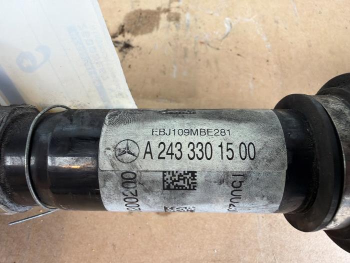Aandrijfas links-voor Mercedes EQB