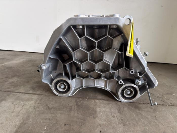 Subframe Mercedes EQB