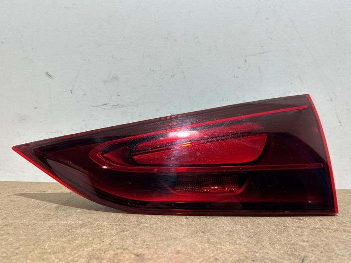 Feu arrière gauche Mercedes GLA