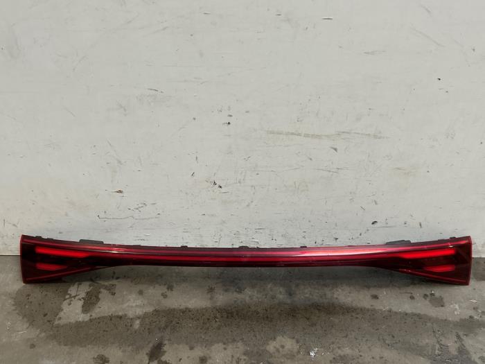 Achterlicht balk links + rechts Mercedes EQB