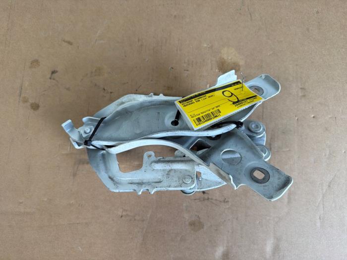 Motorhaube Scharnier Mercedes EQB