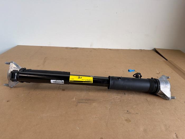Shock absorber kit Mercedes EQB