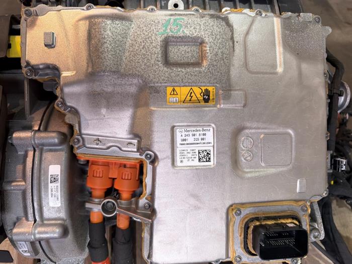 Motor Mercedes EQB