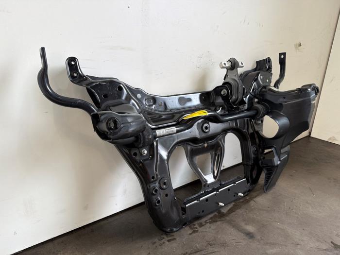 Subframe Mercedes GLA